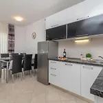 Apartment Jelena *